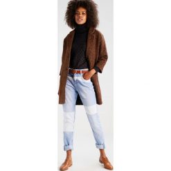 Swetry klasyczne damskie: See u Soon Sweter dark blue