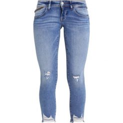 Jeansy damskie: Mavi SERENA ANKLE Jeans Skinny Fit light brushed glam