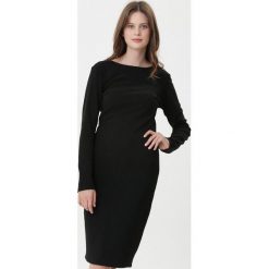 Czarna Sukienka Aerith. Czarne sukienki damskie Born2be, na co dzień, na zimę, s, bez wzorów, eleganckie, z okrągłym kołnierzem, z długim rękawem, długie, midi, proste. Za 119,99 zł.