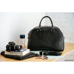 Weekendowa skórzana torba podróżna. Torby podróżne Pakamera, bez wzorów, ze skóry, eleganckie. Za 1199,00 zł.