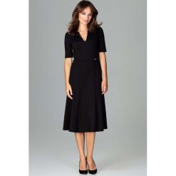 Czarna Koktajlowa Sukienka Midi z Wycięciem V przy Dekolcie. Czarne sukienki damskie rozkloszowane marki Molly.pl, na imprezę, s, eleganckie, dekolt w kształcie v, midi. Za 159,90 zł.