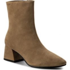 Buty zimowe damskie: Botki VAGABOND – Alice 4516-040-06 Oat