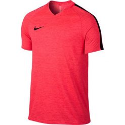 Nike Koszulka męska Flex Strike Dry Top SS czerwona r. L (806702 671). Czerwone koszulki sportowe męskie marki Nike, l. Za 147,99 zł.