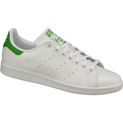 Adidas Stan Smith M20324 buty sneakers męskie białe 41 1/3. Białe buty sportowe męskie Adidas, ze skóry, z paskami, tenisowe, adidas stan smith. W wyprzedaży za 329,99 zł.