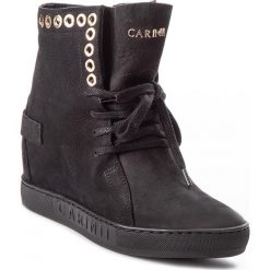 Sneakersy CARINII - B4359 360-000-000-B88. Czarne sneakersy damskie marki Carinii, ze skóry, na koturnie. W wyprzedaży za 229,00 zł.