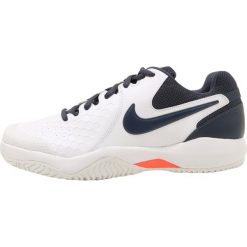 Buty trekkingowe męskie: Nike Performance AIR ZOOM RESISTANCE Obuwie multicourt white/thunder blue/hyper orange