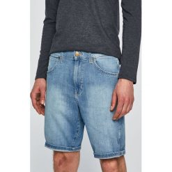 Wrangler - Szorty jeansowe. Niebieskie spodenki i szorty męskie Wrangler, m, bez wzorów, z elastanu, casualowe. W wyprzedaży za 139,90 zł.