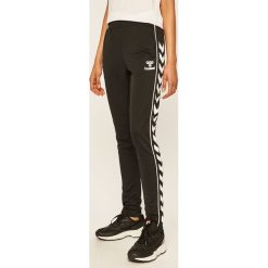 Hummel - Spodnie. Czarne spodnie damskie Hummel, s, z poliesteru. Za 129,90 zł.