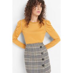Koszulka z bufkami. Żółte t-shirty damskie Orsay, s, z dzianiny, z okrągłym kołnierzem. W wyprzedaży za 55,00 zł.