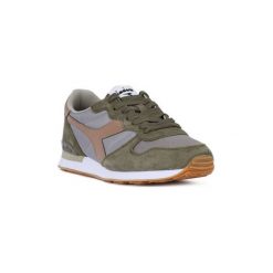 Buty Diadora CAMARO. Zielone trampki męskie marki Diadora, bez wzorów, bez zapięcia. Za 269,46 zł.