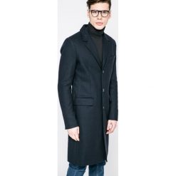 Calvin Klein Jeans - Płaszcz. Niebieskie bez kategorii marki Calvin Klein Jeans, xxl, z bawełny, klasyczne. W wyprzedaży za 679,90 zł.