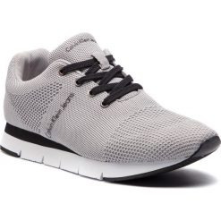 Sneakersy CALVIN KLEIN JEANS - Jado SE8607 Silver. Szare sneakersy męskie marki Calvin Klein Jeans, na co dzień, bez wzorów, z jeansu, bez zapięcia. Za 569,00 zł.