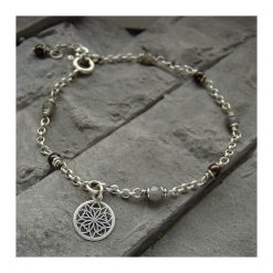 Labradoryt i granat - bransoletka. Bransoletki damskie RayOfArt, z granatem. Za 76,00 zł.