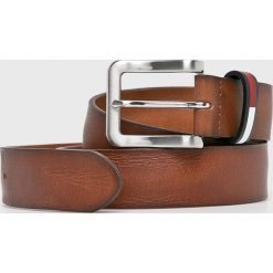 Tommy Jeans - Pasek skórzany. Brązowe paski męskie Tommy Jeans, w paski, z jeansu. Za 229,90 zł.