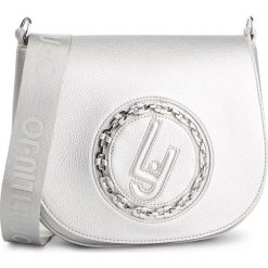 Torebka LIU JO - M Saddle N19260 E0037 Silver 00532. Szare listonoszki damskie marki Liu Jo, bez wzorów, ze skóry ekologicznej, wizytowe, bez dodatków. Za 499,00 zł.