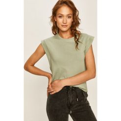 Answear - T-shirt Answear Lab. Zielone bluzki damskie ANSWEAR, s, bez wzorów, z bawełny, casualowe, z okrągłym kołnierzem, z krótkim rękawem. Za 49,90 zł.
