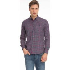 Koszula w kolorze fuksji ze wzorem. Czerwone koszule męskie Denim Culture, m, z haftami, z bawełny, z klasycznym kołnierzykiem, bez rękawów. W wyprzedaży za 119,95 zł.