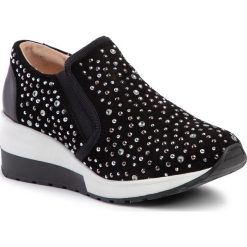 Sneakersy EKSBUT - 29-5754-I72-1G Czarny. Czarne półbuty damskie Eksbut, ze skóry. W wyprzedaży za 239,00 zł.