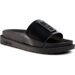 Klapki BIG STAR - FF274813 Black. Czarne klapki damskie BIG STAR, bez wzorów, z tworzywa sztucznego, bez obcasa. W wyprzedaży za 59,00 zł.
