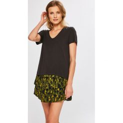 Vero Moda - Top. Czarne topy damskie marki Vero Moda, m, z dzianiny. W wyprzedaży za 34,90 zł.