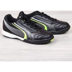 Buty sportowe chłopięce turfy czarne Atletico. Czarne buty chłopięce sportowe Atletico, bez zapięcia. Za 89,99 zł.