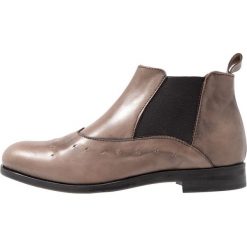 Lilimill CADY Ankle boot brush tortora. Szare botki damskie na zamek lilimill, z materiału. Za 589,00 zł.