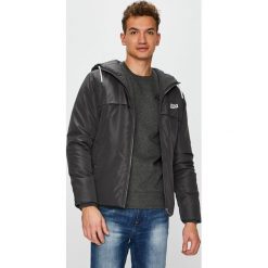 Jack & Jones - Kurtka. Płaszcze męskie Jack & Jones, s, bez wzorów, z poliesteru, krótkie, z kapturem. W wyprzedaży za 129,90 zł.