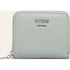 Guess Jeans - Portfel. Niebieskie portfele damskie Guess Jeans, z aplikacjami, z jeansu. Za 219,90 zł.