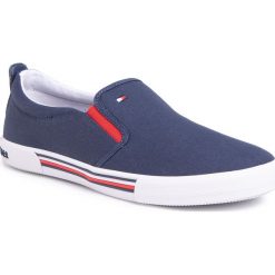 Tenisówki TOMMY HILFIGER - Low Cut Sneaker T3B4-30691-0890 D Blue 800. Niebieskie trampki chłopięce TOMMY HILFIGER, bez wzorów, z materiału, bez zapięcia. Za 259,00 zł.