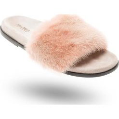 KLAPKI ARLEY Max Mara Leisure. Różowe klapki damskie Max Mara Leisure, z nadrukiem, ze skóry, na wysokim obcasie. Za 1849,00 zł.