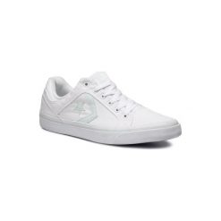 CONVERSE ALL STAR C157326 CONS EL DISTRITO. Białe buty sportowe damskie CONVERSE ALL STAR, bez wzorów, ze skóry ekologicznej, sportowe, converse all star. Za 139,99 zł.