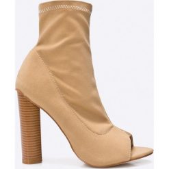 Public Desire - Szpilki Ares. Brązowe szpilki Public Desire, z materiału. W wyprzedaży za 79,90 zł.