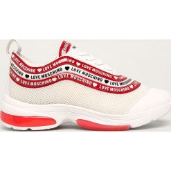 Love Moschino - Buty. Białe buty sportowe damskie Love Moschino, bez wzorów, z gumy, sportowe. W wyprzedaży za 759,90 zł.
