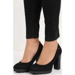 Czarne Czółenka The Past. Czarne buty ślubne damskie Born2be. Za 59,99 zł.