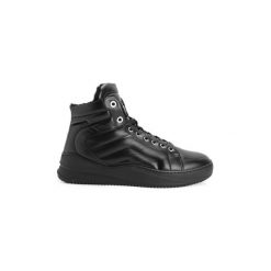 Buty Bogner 183-1983 / Cologne 2A. Czarne trampki męskie Bogner, bez wzorów, bez zapięcia. Za 1199,00 zł.