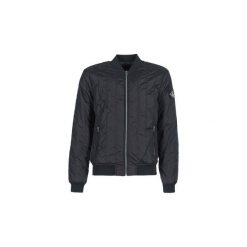 Kurtki krótkie Calvin Klein Jeans DOUBLE SIDE POCKET QUILTED BOMBER. Czarne kurtki męskie Calvin Klein Jeans, s, bez wzorów, z jeansu, krótkie, bez kaptura. Za 599,20 zł.