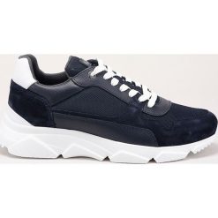GOE - Buty. Niebieskie sneakersy męskie GOE, z okrągłym noskiem, na sznurówki. Za 399,90 zł.