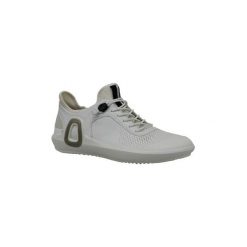 Buty Ecco Intrinsic 3 83955301007. Białe trampki i tenisówki damskie ecco, bez wzorów, bez zapięcia. Za 499,99 zł.