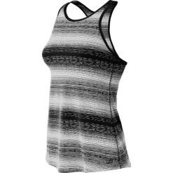 Top sportowy w kolorze czarno-białym. Czarne topy damskie New Balance, xs, w paski, z materiału, bez kołnierzyka. W wyprzedaży za 84,95 zł.