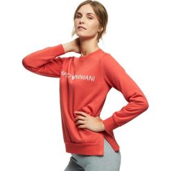 Damska bluza dresowa Emporio Armani 1642629A250. Bluzy damskie Emporio Armani, z dresówki, bez kaptura. Za 389,00 zł.