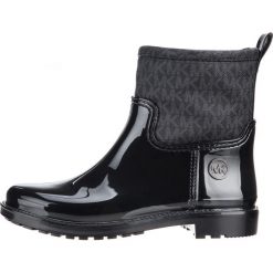 Michael Kors Blakely Kalosze Czarny. Czarne kalosze damskie Michael Kors, bez wzorów, z materiału. Za 654,95 zł.