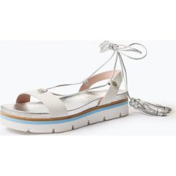 Marc Cain Bags & Shoes - Sandały damskie ze skóry, czarny. Czarne sandały damskie marki Marc Cain Bags & Shoes, bez wzorów, ze skóry, bez obcasa, bez zapięcia. Za 859,95 zł.