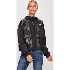 Nike Sportswear - Kurtka. Czarne kurtki damskie Nike Sportswear, s, bez wzorów, z poliesteru, krótkie. Za 399,90 zł.