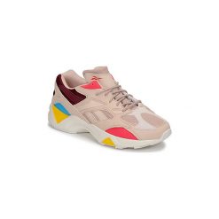 Buty Reebok Classic AZTREK 96. Brązowe trampki i tenisówki damskie Reebok Classic, bez wzorów, bez zapięcia. Za 449,00 zł.