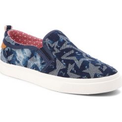 Tenisówki WRANGLER - Icon Slip On WL181501 Dk. Blue 117. Niebieskie półbuty damskie marki Wrangler, bez wzorów, ze skóry, bez zapięcia. W wyprzedaży za 149,00 zł.