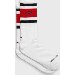 Tommy Hilfiger - Skarpety. Białe skarpetki męskie marki TOMMY HILFIGER, z bawełny. Za 39,90 zł.
