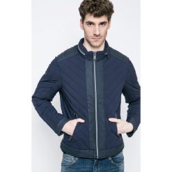 Guess Jeans - Kurtka. Szare kurtki męskie jeansowe marki Guess Jeans, l, z aplikacjami. W wyprzedaży za 459,90 zł.