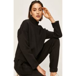 Answear - Bluza. Czarne bluzy damskie ANSWEAR, s, bez wzorów, z bawełny, bez rękawów, bez kaptura. Za 149,90 zł.