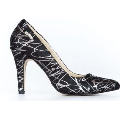 Szpilki - skóra naturalna - model 035 - srebrny wzór. Szare czółenka damskie Zapato, na imprezę, z nadrukiem, ze skóry, na wysokim obcasie, na obcasie. W wyprzedaży za 191,40 zł.