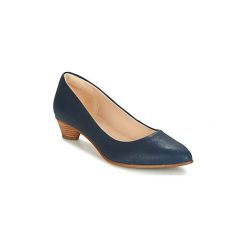 Czółenka Clarks MENA BLOOM. Niebieskie czółenka damskie marki Clarks. Za 279,30 zł.